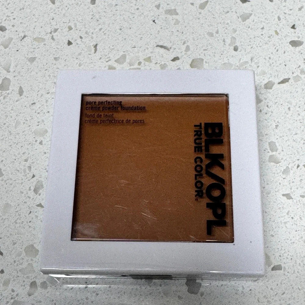 Blk/Opl True Color Pore Perfecting Creme Powder Foundation 460 Beautiful Bronze